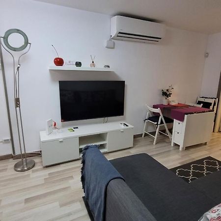 Apartaments B O D Collblanc โอสปิตาเล็ต เดอ โยเบรกัต ภายนอก รูปภาพ