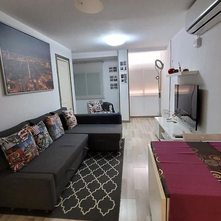 Apartaments B O D Collblanc โอสปิตาเล็ต เดอ โยเบรกัต ภายนอก รูปภาพ