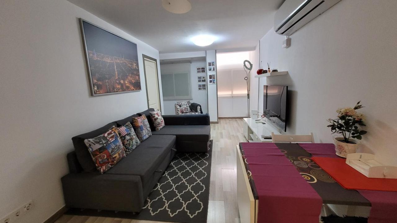 Apartaments B O D Collblanc โอสปิตาเล็ต เดอ โยเบรกัต ภายนอก รูปภาพ