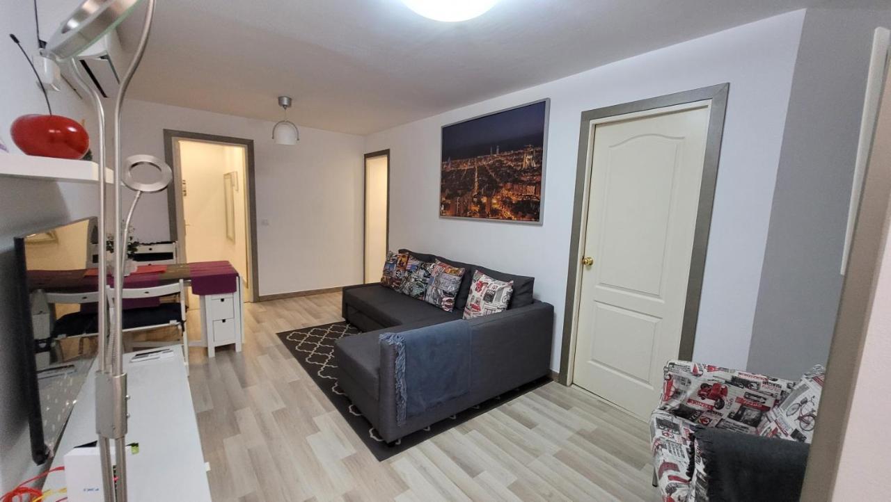 Apartaments B O D Collblanc โอสปิตาเล็ต เดอ โยเบรกัต ภายนอก รูปภาพ