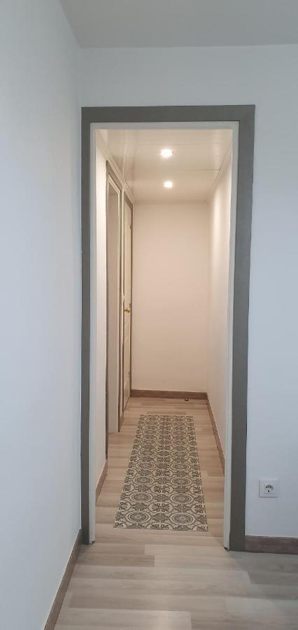 Apartaments B O D Collblanc โอสปิตาเล็ต เดอ โยเบรกัต ภายนอก รูปภาพ
