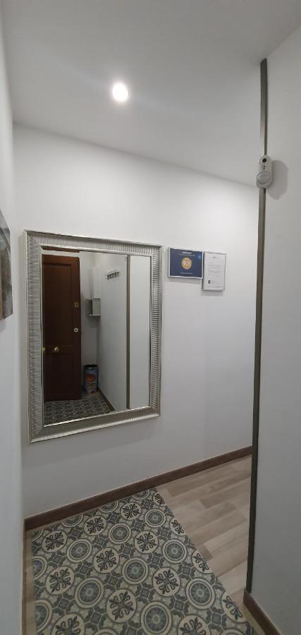 Apartaments B O D Collblanc โอสปิตาเล็ต เดอ โยเบรกัต ภายนอก รูปภาพ