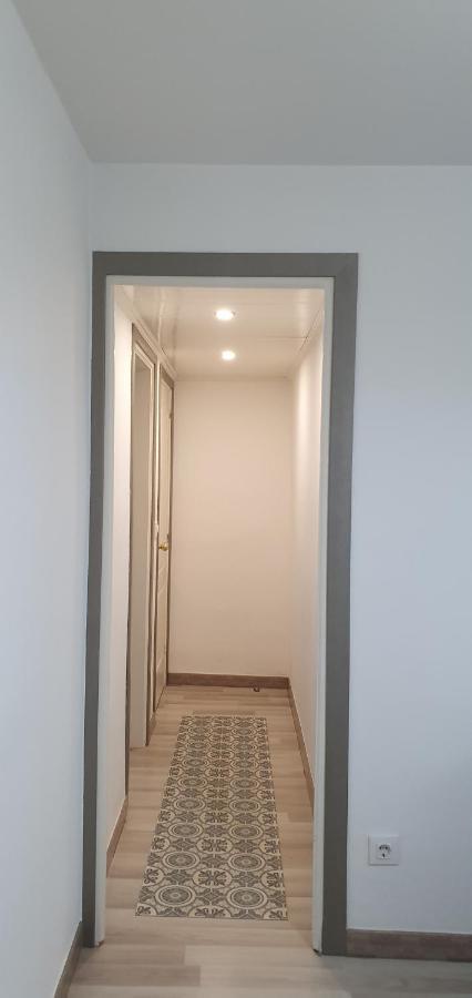 Apartaments B O D Collblanc โอสปิตาเล็ต เดอ โยเบรกัต ภายนอก รูปภาพ