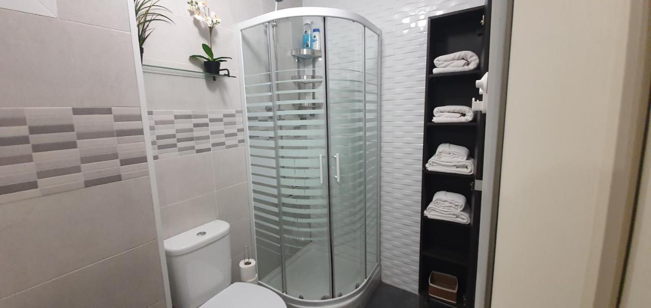 Apartaments B O D Collblanc โอสปิตาเล็ต เดอ โยเบรกัต ภายนอก รูปภาพ