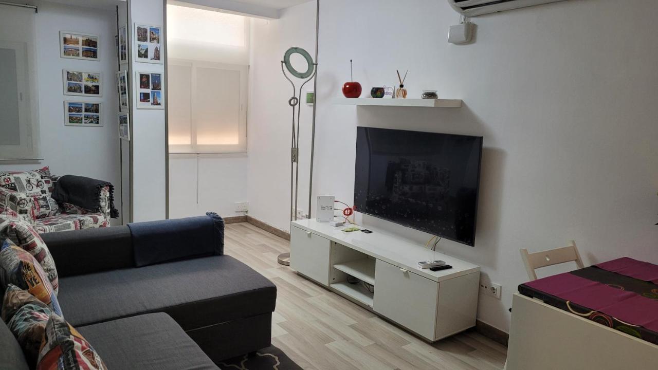 Apartaments B O D Collblanc โอสปิตาเล็ต เดอ โยเบรกัต ภายนอก รูปภาพ