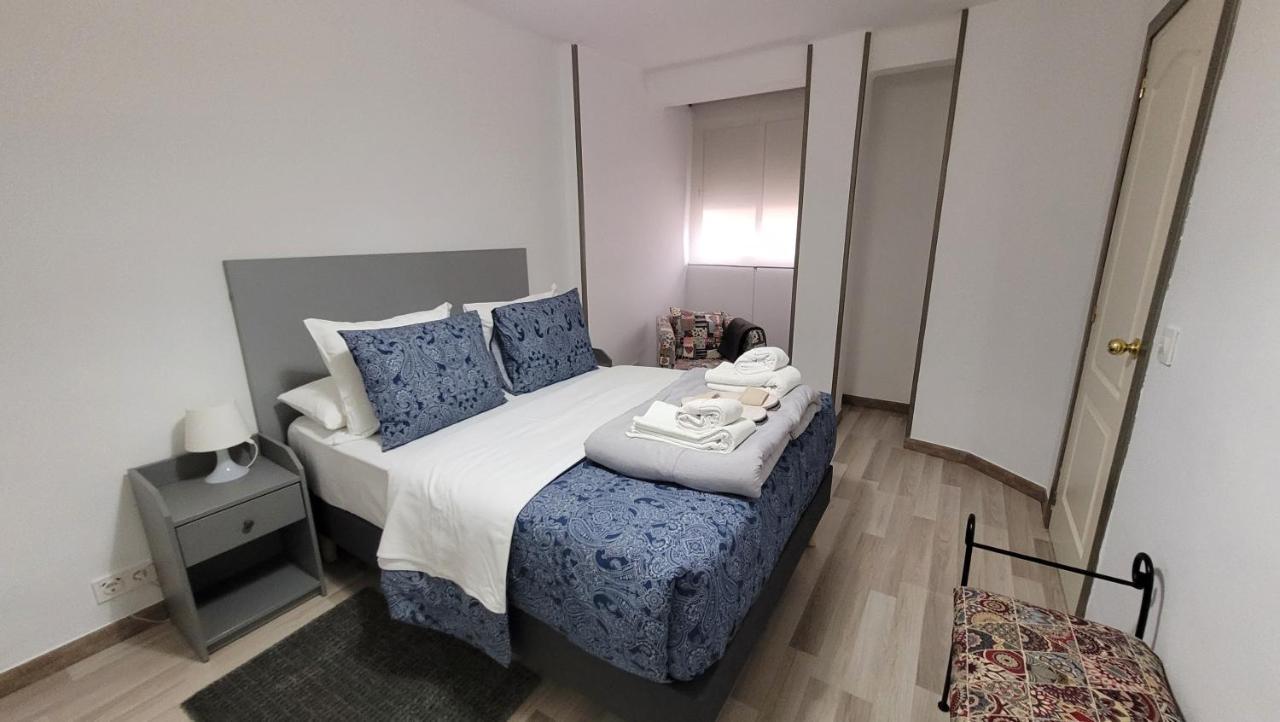 Apartaments B O D Collblanc โอสปิตาเล็ต เดอ โยเบรกัต ภายนอก รูปภาพ